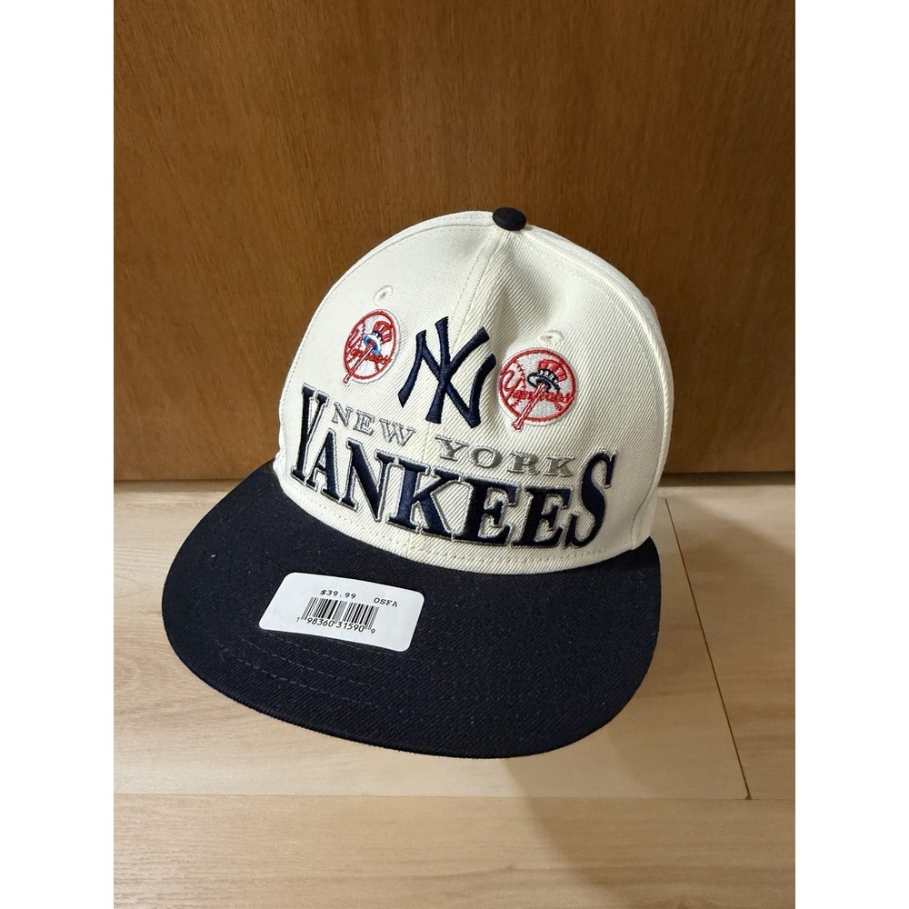 New Era 9Fifty New York Yankees Hat Cap Retro Crown Snapback MLB Cream Navy